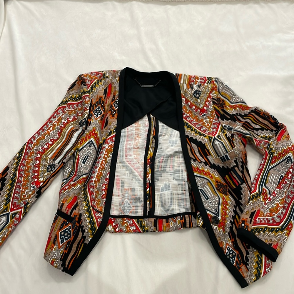 Trina Turk | Size 8 colorful blazer